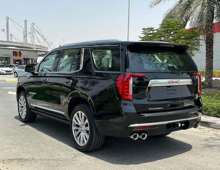 Book GMC Yukon Denali​ 2025