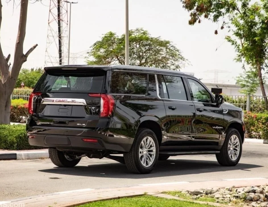 Book GMC Yukon XL Stretched Limousine