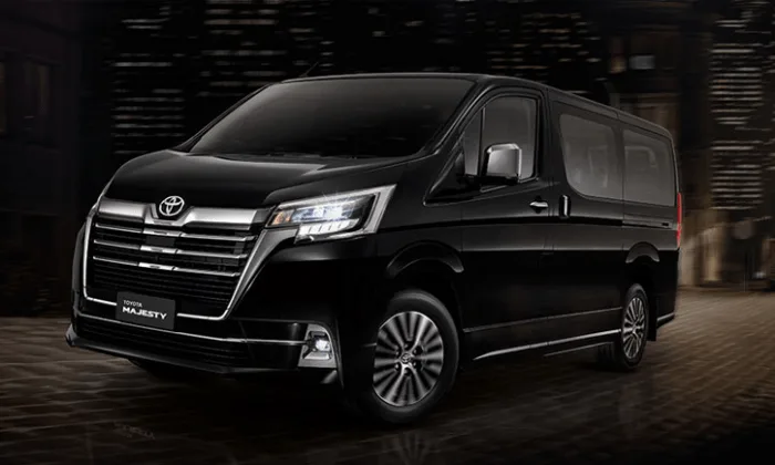 Book Toyota Hiace Dubai