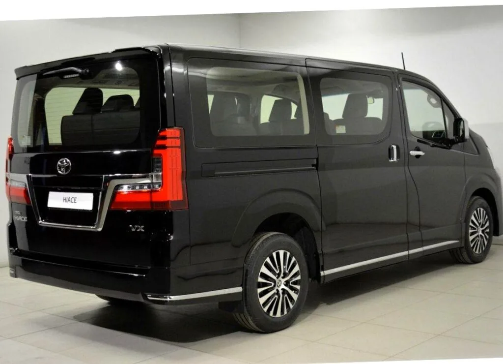 Luxurt Toyota Hiace