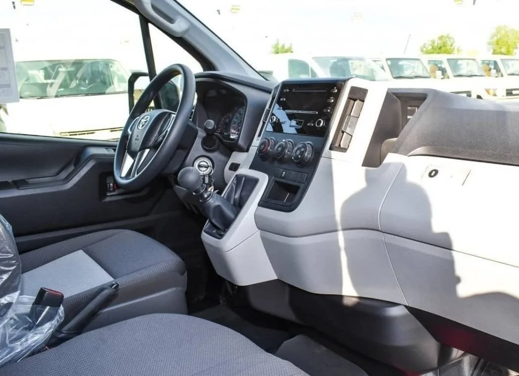 Book Toyota Hiace Dubai