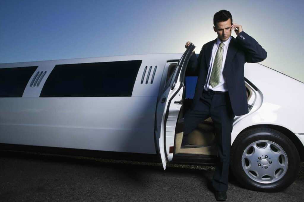 Hire Professional Driver in Abu Dhabi, UAE