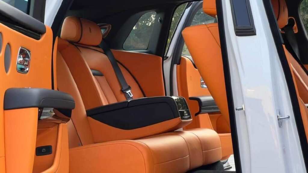 Price for Rolls Royce Rental with Driver Dubai