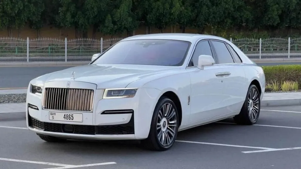 Book Rolls Royce Ghost 2025 Dubai