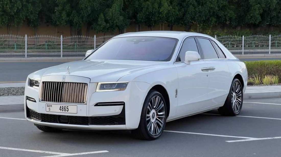 Book Rolls Royce Ghost 2025 Dubai