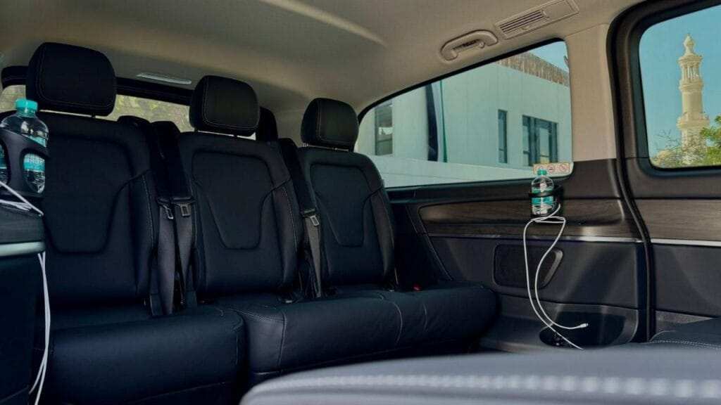 Book Mercedes-Benz Viano V 250 Dubai