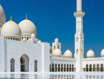 Hire Car For Abu Dhabi City Tour Limousine Car With Driver